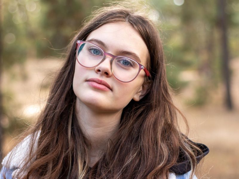 Une jeune fille pour représenter la cliente d'un thérapeute